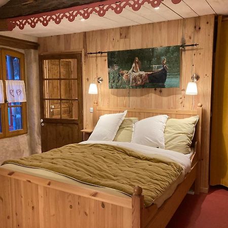 La Cour Secrete Apartment Динан Екстериор снимка