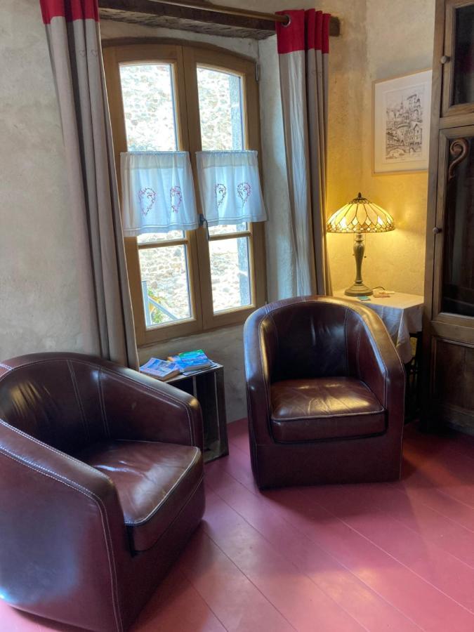 La Cour Secrete Apartment Динан Екстериор снимка